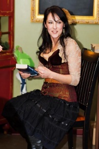Delilah s dawson.jpg
